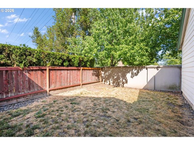 730 Ne PACIFIC Dr, Fairview, OR 97024