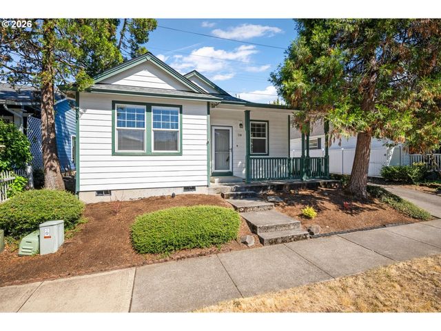 730 Ne PACIFIC Dr, Fairview, OR 97024