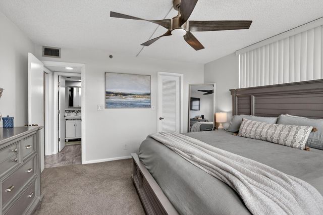 3001 W Rolling Hills Circle 501, Davie, FL 33328