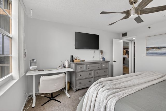 3001 W Rolling Hills Circle 501, Davie, FL 33328