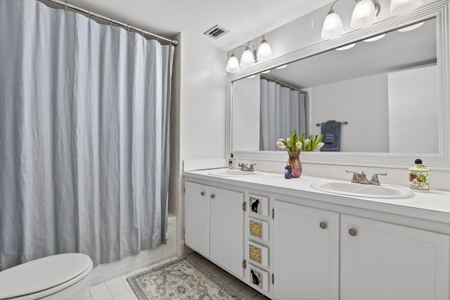 3001 W Rolling Hills Circle 501, Davie, FL 33328