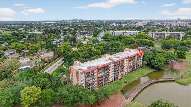 3001 W Rolling Hills Circle 501, Davie, FL 33328