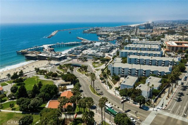 610 The Village 312, Redondo Beach, CA 90277