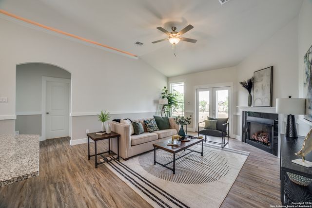 166 Lost Maples Way, Marion, TX 78124