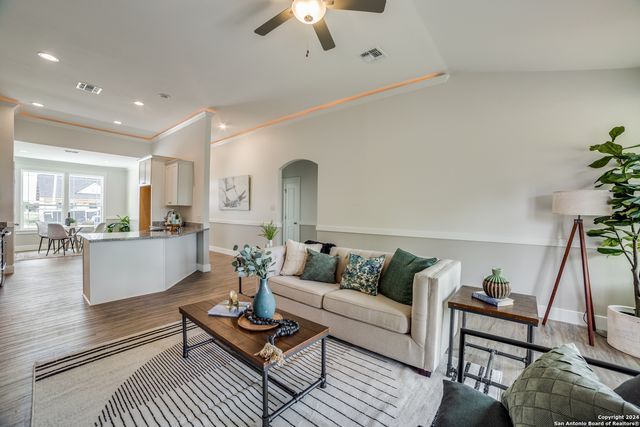 166 Lost Maples Way, Marion, TX 78124