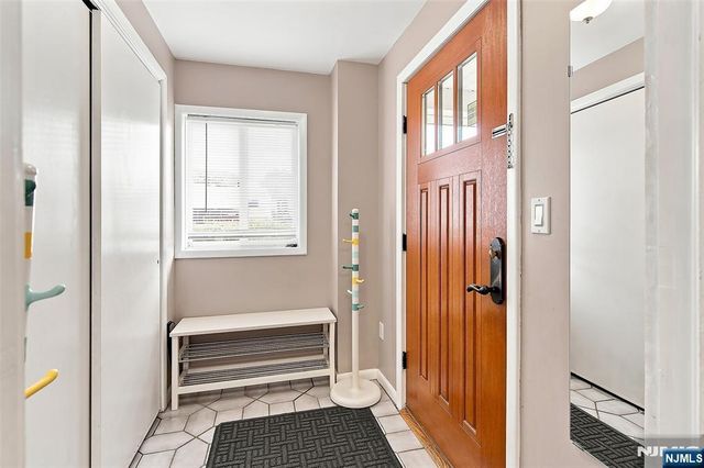 12-68 6th Street, Fair Lawn, NJ 07410