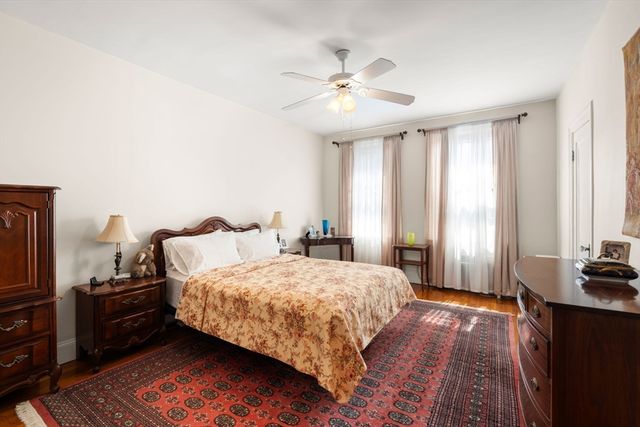 325 Tappan St 6, Brookline, MA 02445