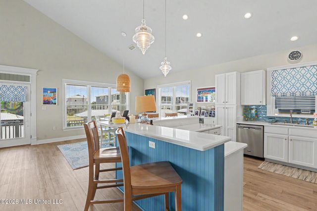 4009 Borneo Street, Bay Saint Louis, MS 39520