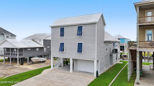 4009 Borneo Street, Bay Saint Louis, MS 39520