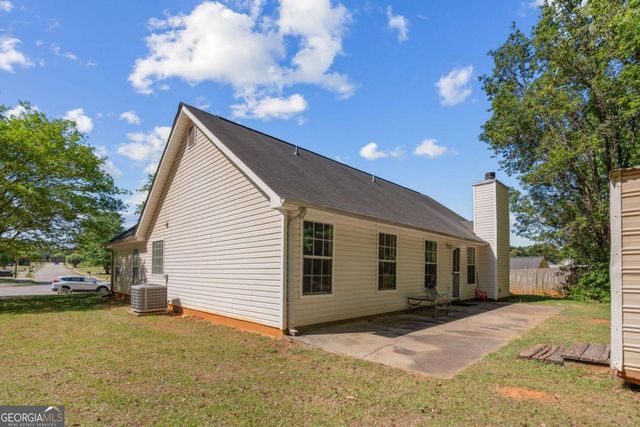 240 Plantation Boulevard, Stockbridge, GA 30281