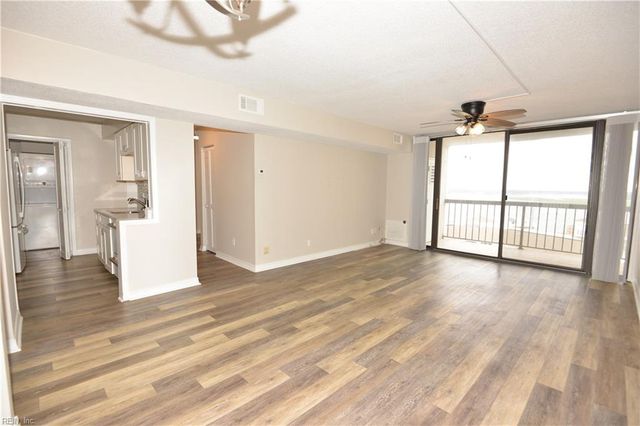 3288 Page Ave Apt 1004, Virginia Beach, VA 23451