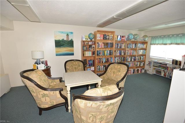 3288 Page Ave Apt 1004, Virginia Beach, VA 23451