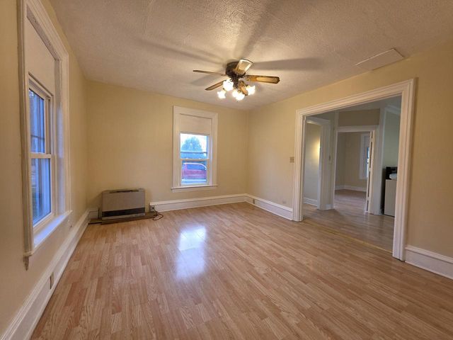 401 S College AVENUE, Fox Lake, WI 53933