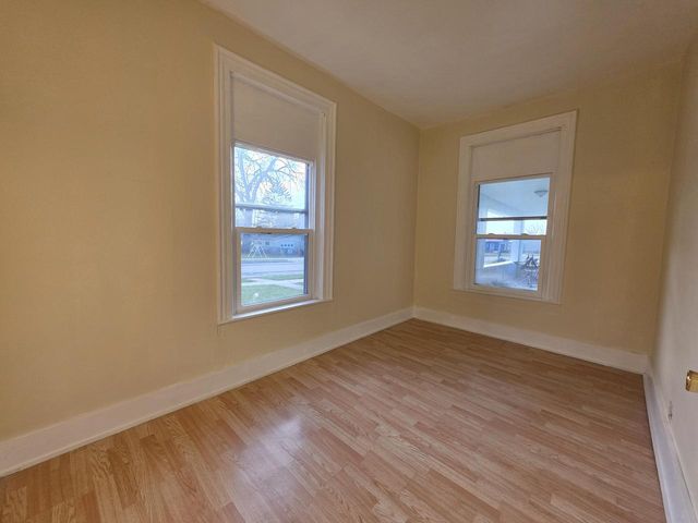 401 S College AVENUE, Fox Lake, WI 53933