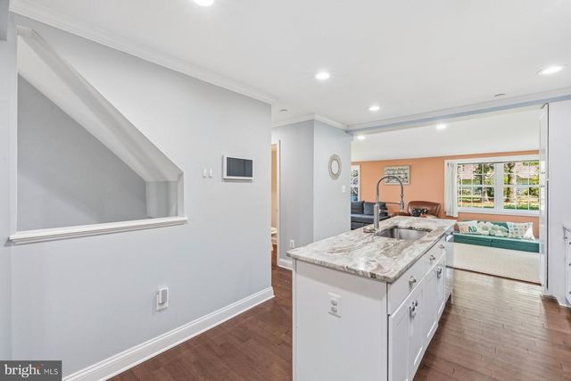 6521 MONROE AVE, Eldersburg, MD 21784