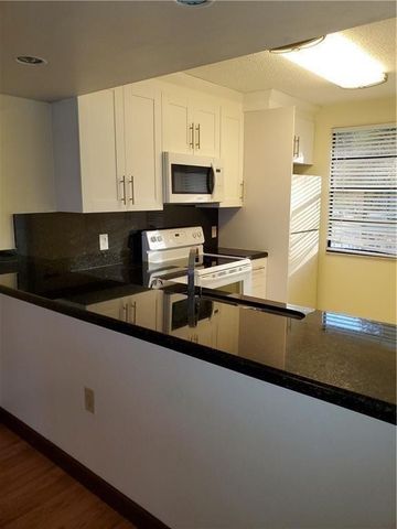 6061 Balboa Circle 201, Boca Raton, FL 33433