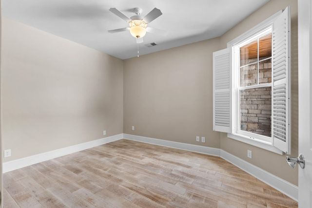 5915 Woodside Ave., Myrtle Beach, SC 29577