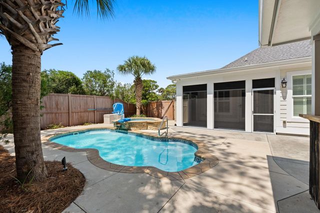 5915 Woodside Ave., Myrtle Beach, SC 29577