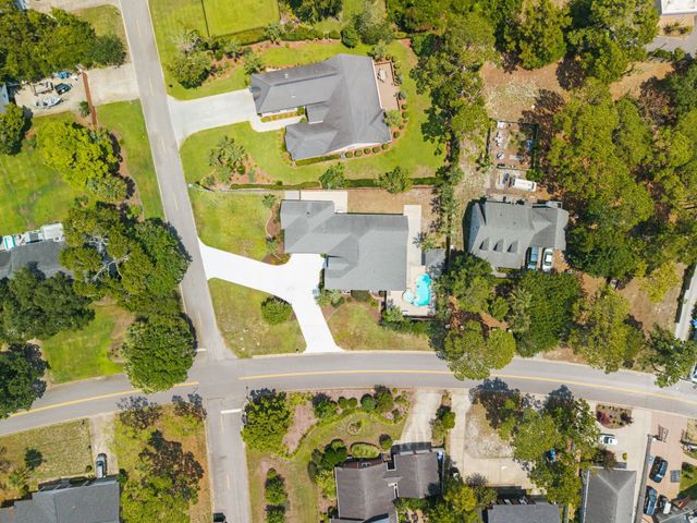 5915 Woodside Ave., Myrtle Beach, SC 29577
