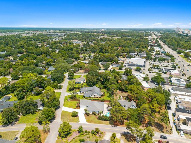 5915 Woodside Ave., Myrtle Beach, SC 29577