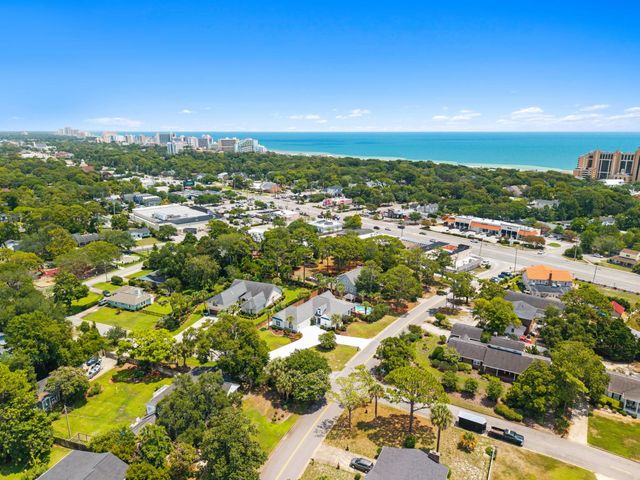 5915 Woodside Ave., Myrtle Beach, SC 29577