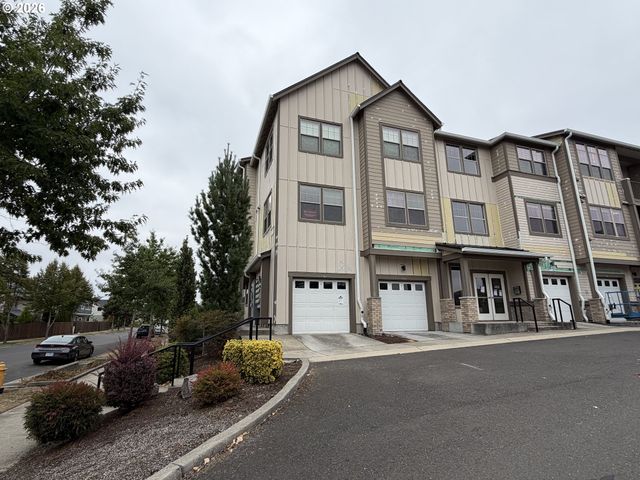 16417 Nw CHADWICK Way 203, Portland, OR 97229