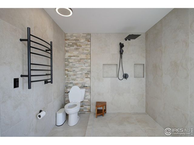 871 N County Road 23e, Berthoud, CO 80513