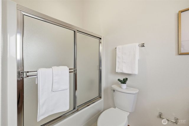 4710 Silver Bow Road NE, Tacoma, WA 98422