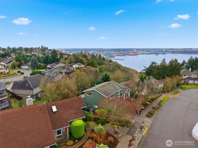 4710 Silver Bow Road NE, Tacoma, WA 98422