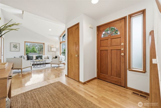 4710 Silver Bow Road NE, Tacoma, WA 98422