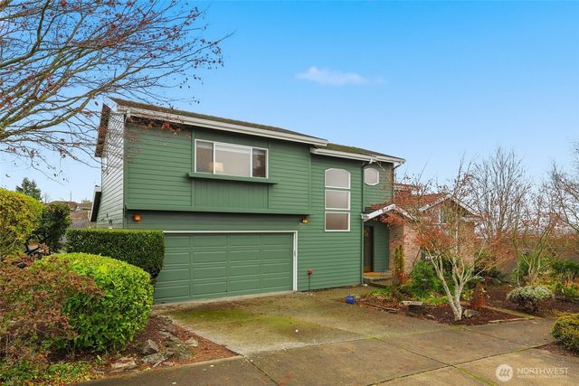 4710 Silver Bow Road NE, Tacoma, WA 98422