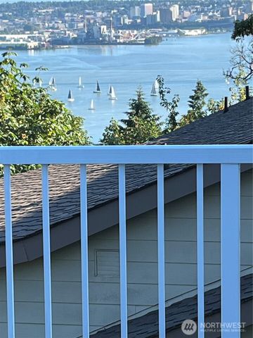 4710 Silver Bow Road NE, Tacoma, WA 98422