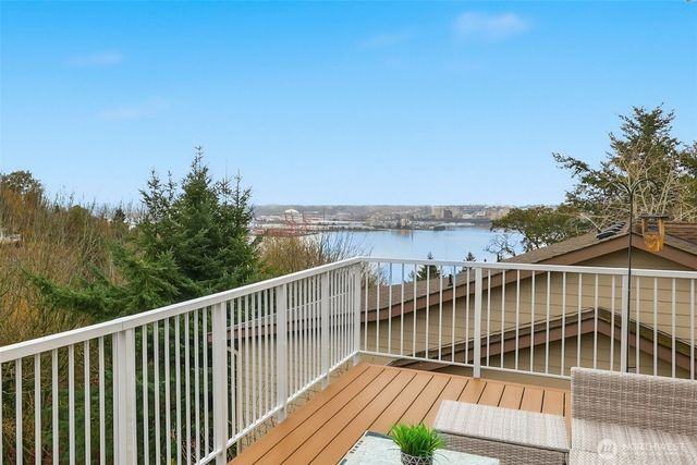 4710 Silver Bow Road NE, Tacoma, WA 98422