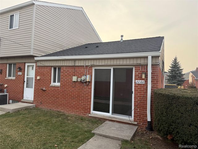 8066 Coventry Street, Westland, MI 48185