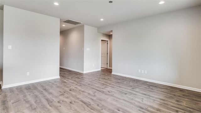 2208 Savannah View Drive, Lake Charles, LA 70607
