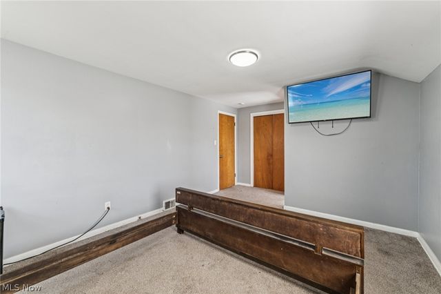 5039 Fairlawn Road, Lyndhurst, OH 44124