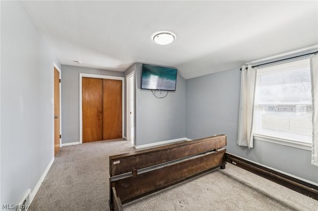 5039 Fairlawn Road, Lyndhurst, OH 44124