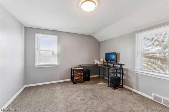 5039 Fairlawn Road, Lyndhurst, OH 44124