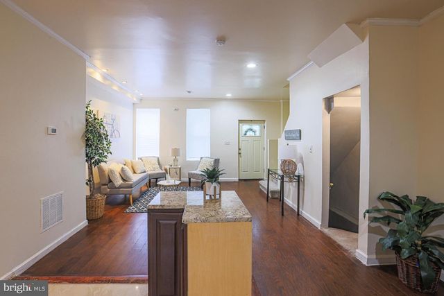 4110 FAIRVIEW AVE, Baltimore, MD 21216