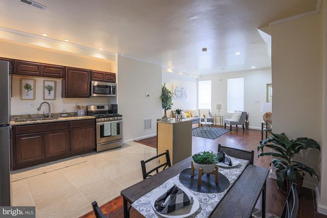 4110 FAIRVIEW AVE, Baltimore, MD 21216