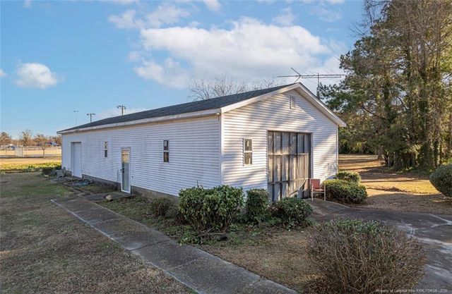 405 S Bond Street, Rowland, NC 28383