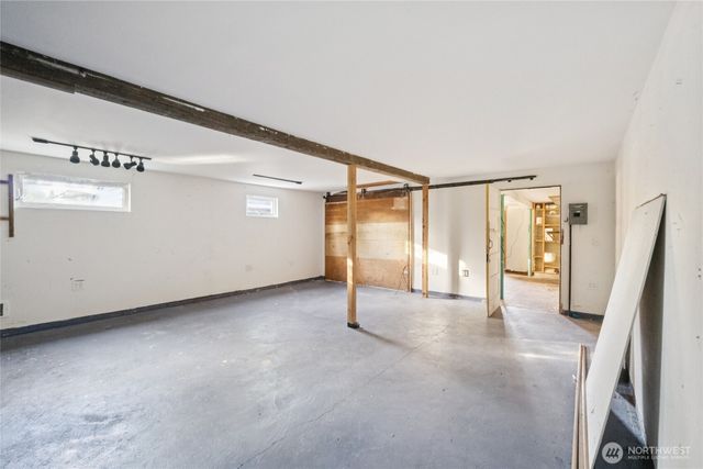 15208 6th Avenue NE, Shoreline, WA 98155