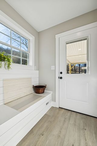 105 Agee Branch Ln, Hickman, TN 38567