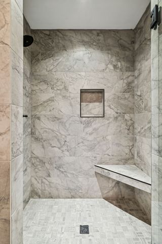 105 Agee Branch Ln, Hickman, TN 38567