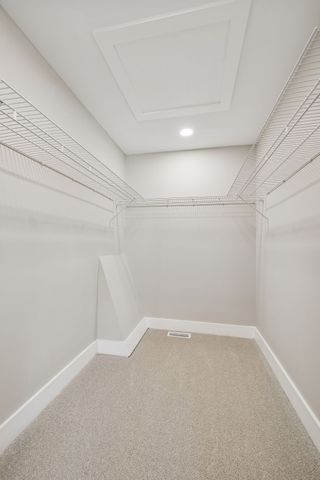 105 Agee Branch Ln, Hickman, TN 38567