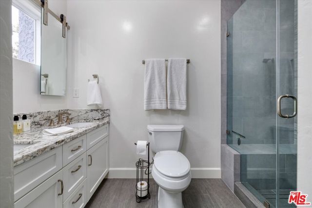 2021 California Avenue 20, Santa Monica, CA 90403