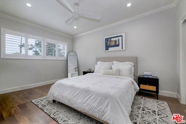 2021 California Avenue 20, Santa Monica, CA 90403