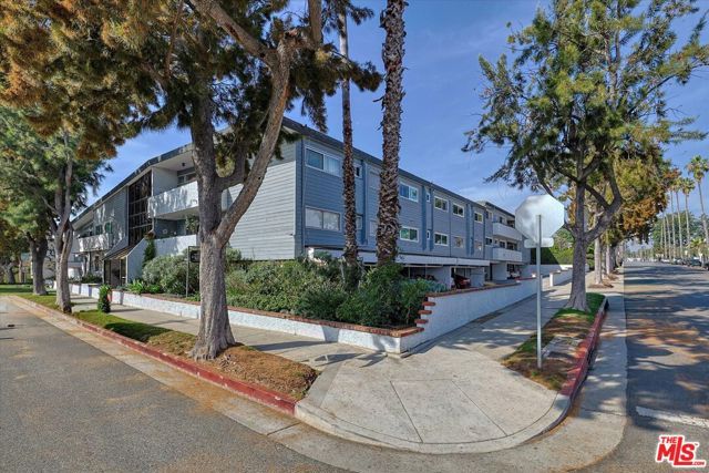 2021 California Avenue 20, Santa Monica, CA 90403