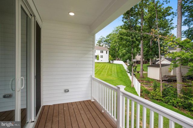 35599 PINE NEEDLE LN, Locust Grove, VA 22508