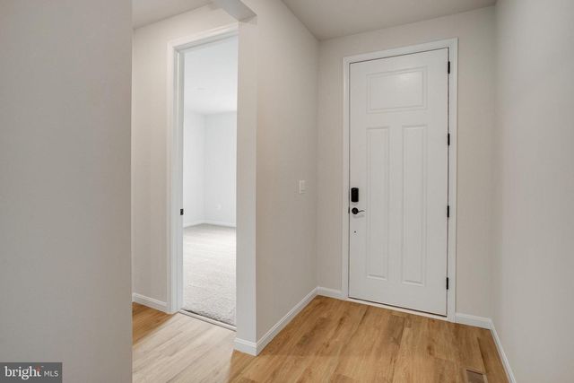 35599 PINE NEEDLE LN, Locust Grove, VA 22508